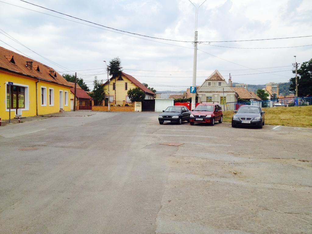 Pensiunea Mimi Mediaş Eksteriør billede