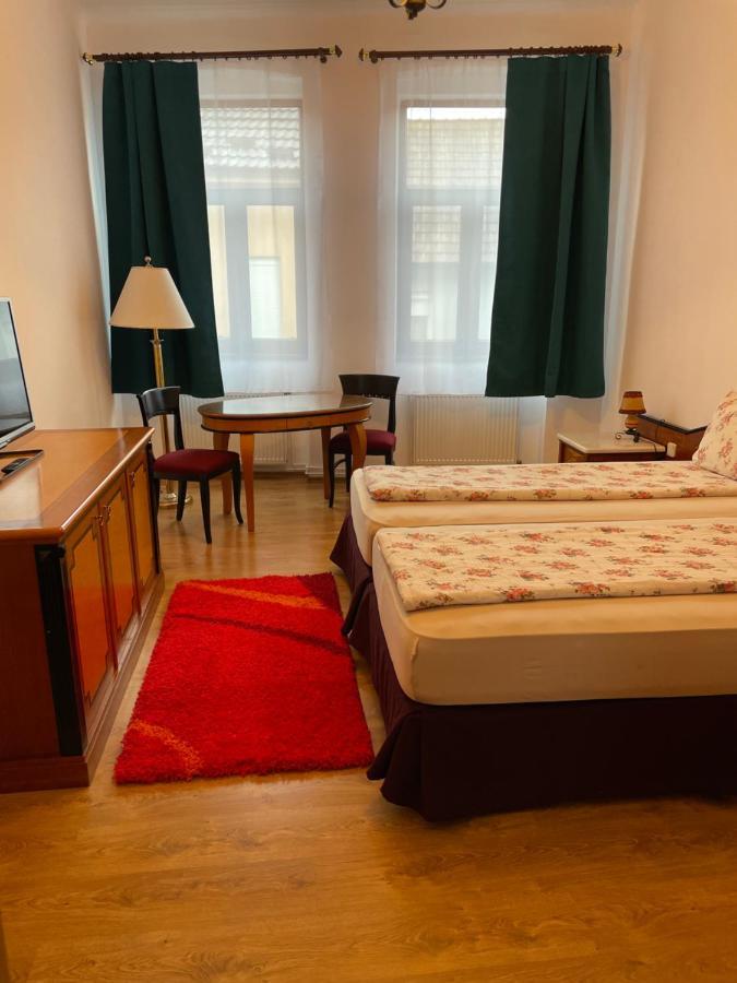 Pensiunea Mimi Mediaş Eksteriør billede
